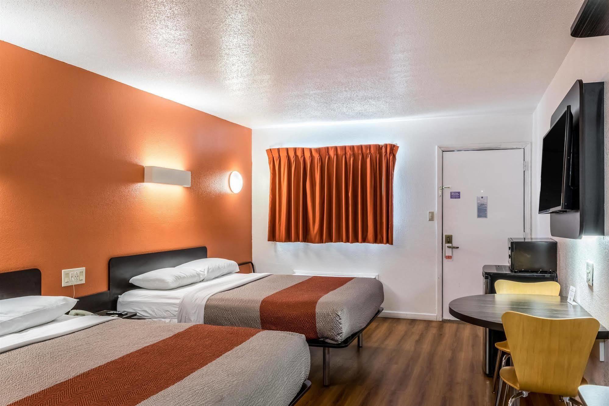 Motel 6 Florence, Ky - Cincinnati Airport Exterior foto